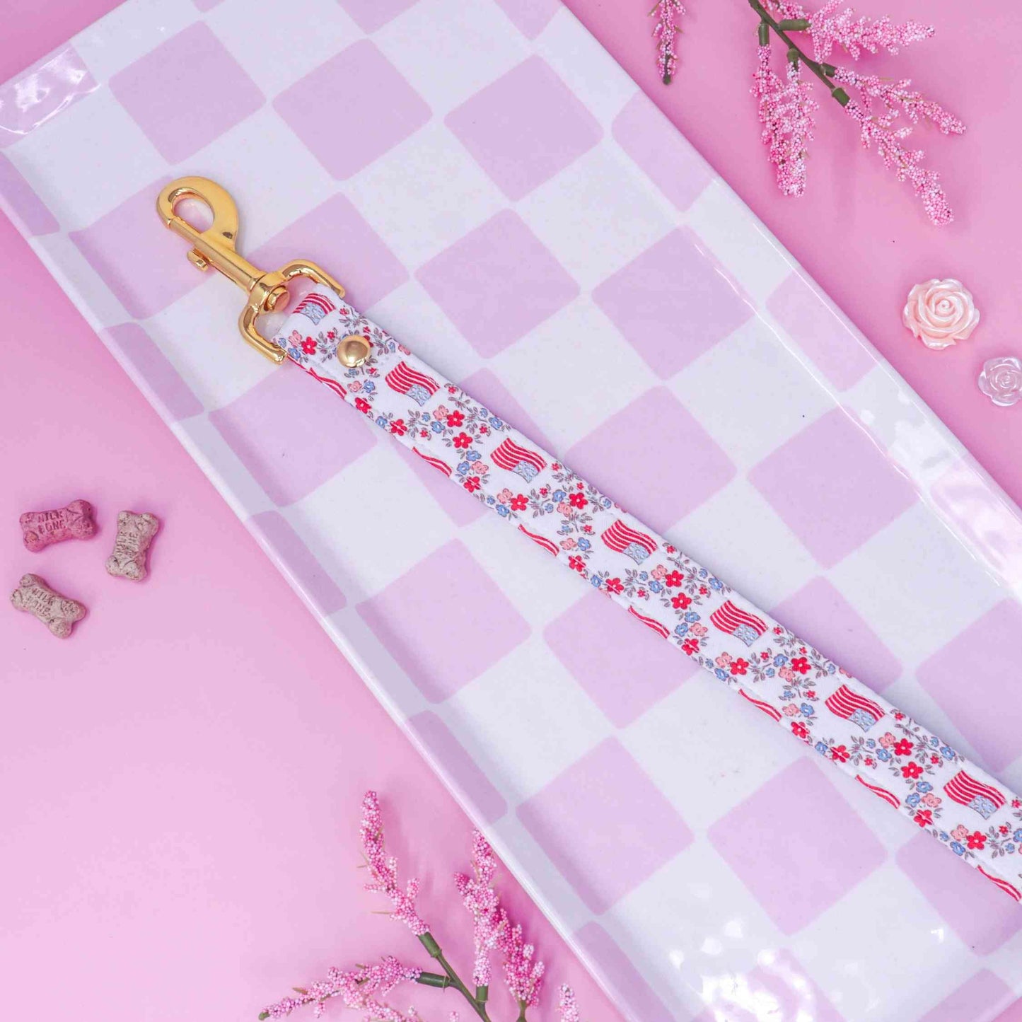 "Miss July" Leash