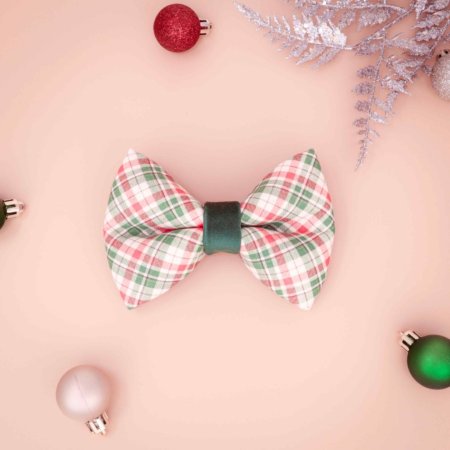 "Holiday Tartan" Puffy Bowtie