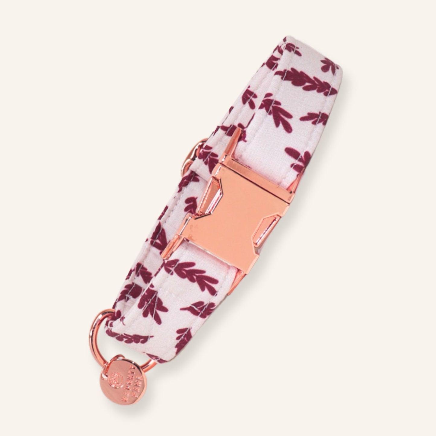"Merry Sprigs" Collar