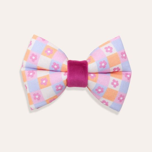 "Daydream Daisy" Puffy Bow Tie