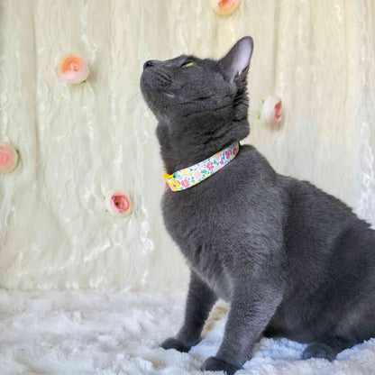"Buttercup Garden" Breakaway Cat Collar