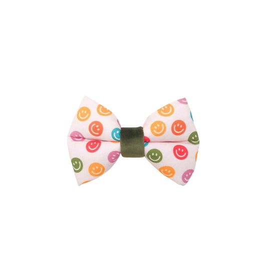 "Good Vibes Only" Puffy Bow Tie