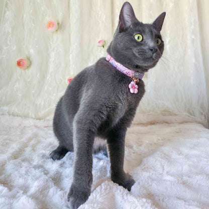 Lavender purple floral cat collar with breakaway buckle and bell charm, adjustable lightweight collar for kittens and cats