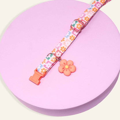 "Retro Floral" Breakaway Cat Collar