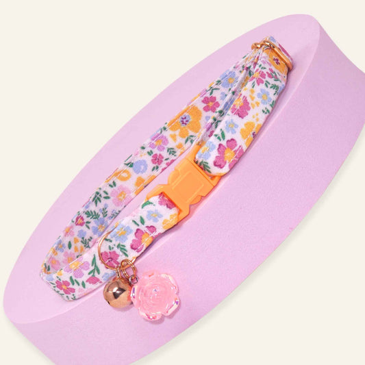 "Buttercup Garden" Breakaway Cat Collar