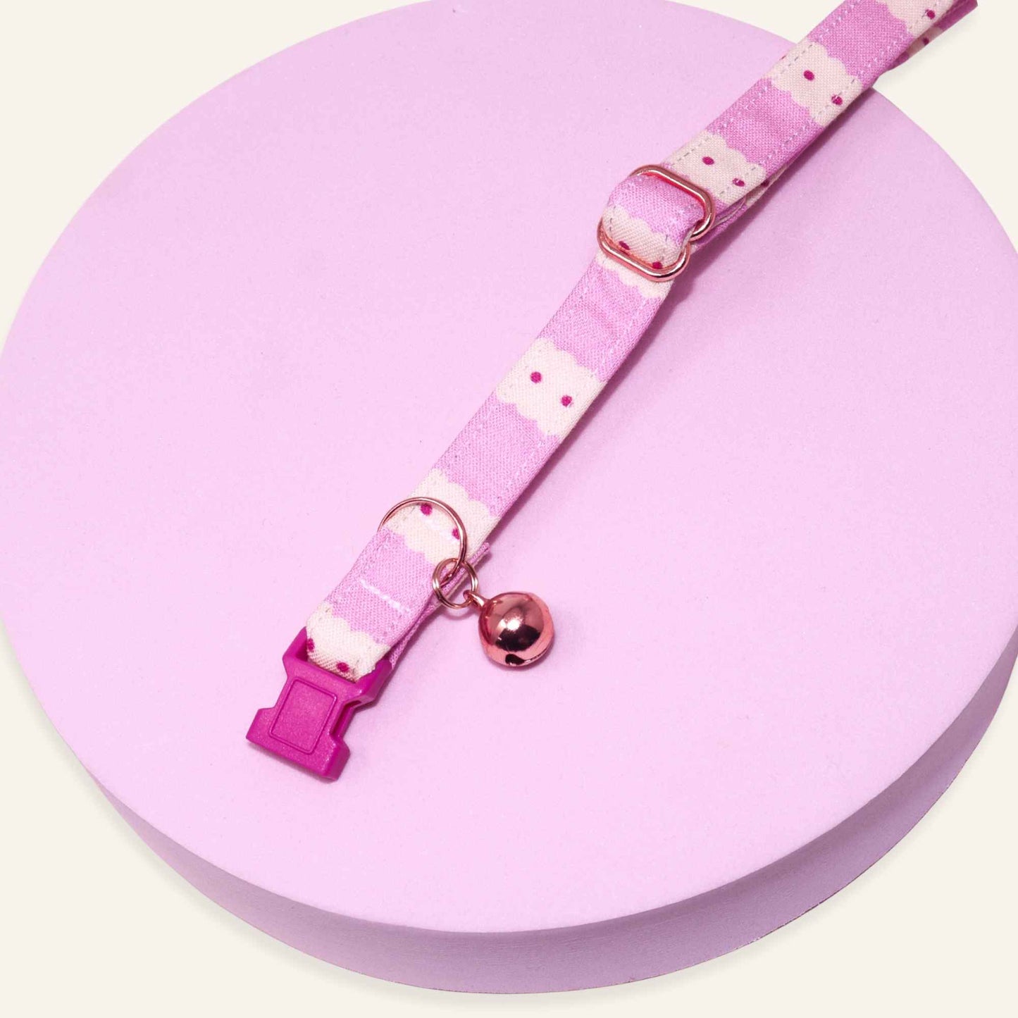 "Strawberry Frosting" Breakaway Cat Collar